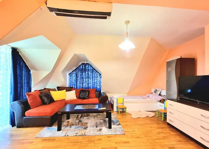 Two-floor Sunny In Centre Appartement Burgas