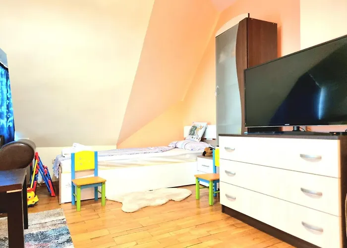 Two-floor Sunny In Centre Burgas