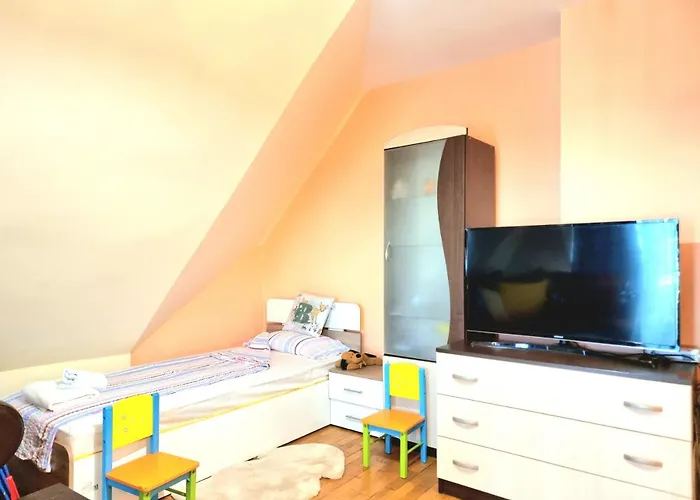 Two-floor Sunny In Centre Burgas