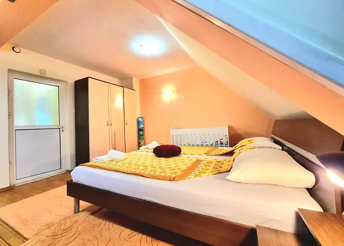 Two-floor Sunny In Centre Appartement Burgas