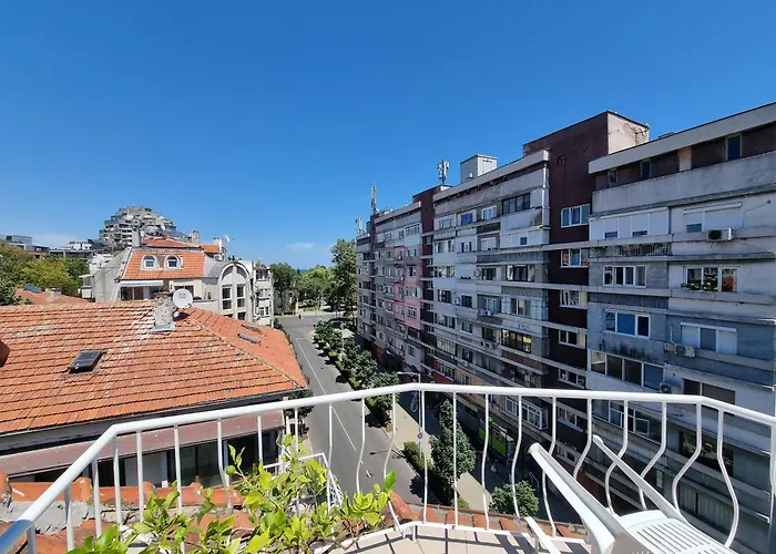Two-floor Sunny In Centre Appartement Burgas
