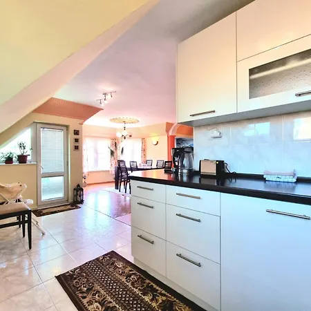 Two-floor Sunny In Centre Μπουργκάς