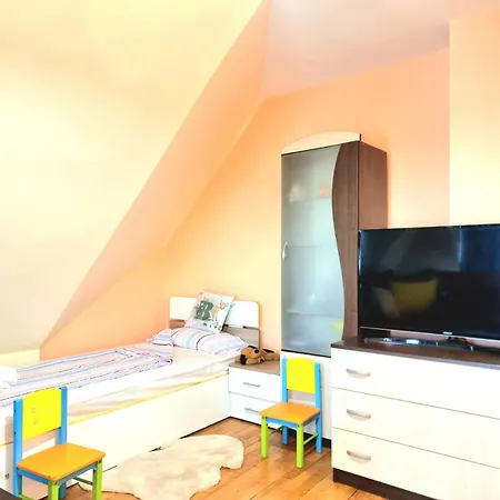 Two-floor Sunny In Centre Μπουργκάς