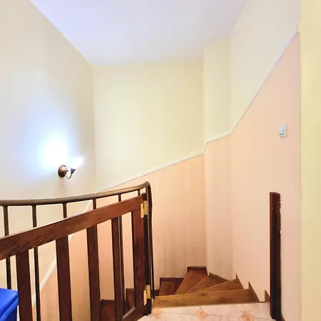 Appartement Two-floor Sunny In Centre