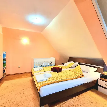 Διαμέρισμα Two-floor Sunny In Centre *