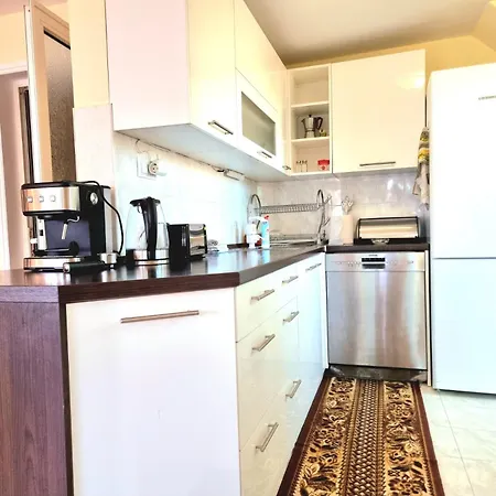Apartment High Mezonet In The Center Burgas