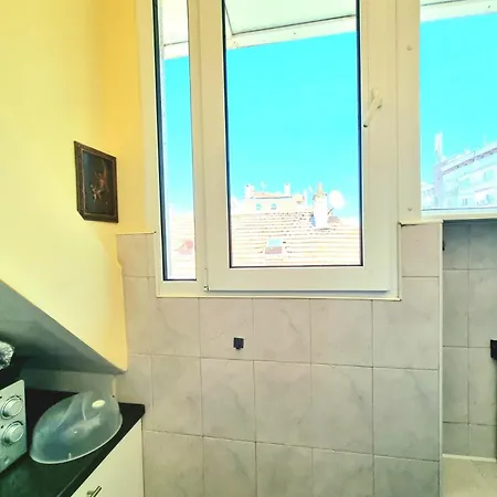 High Mezonet In The Center Apartment